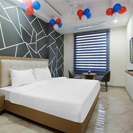 Hotel Bliss Zirakpur Eksteriør bilde