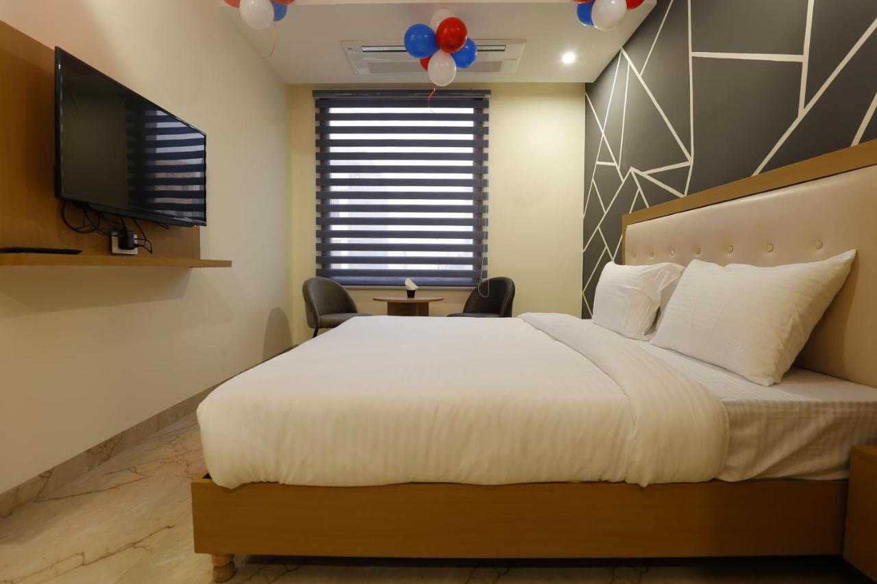 Hotel Bliss Zirakpur Eksteriør bilde